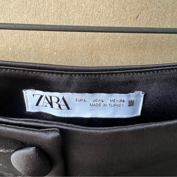 Sold ❌ ZARA MINI FLARED SATIN PANT - Picture 4 of 4